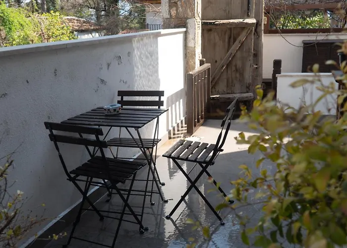 Alp Lavanta Apartment